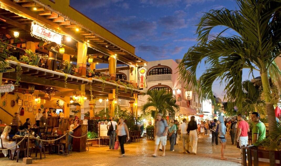 The Boat Condo By Andiani Travel Playa del Carmen Ngoại thất bức ảnh